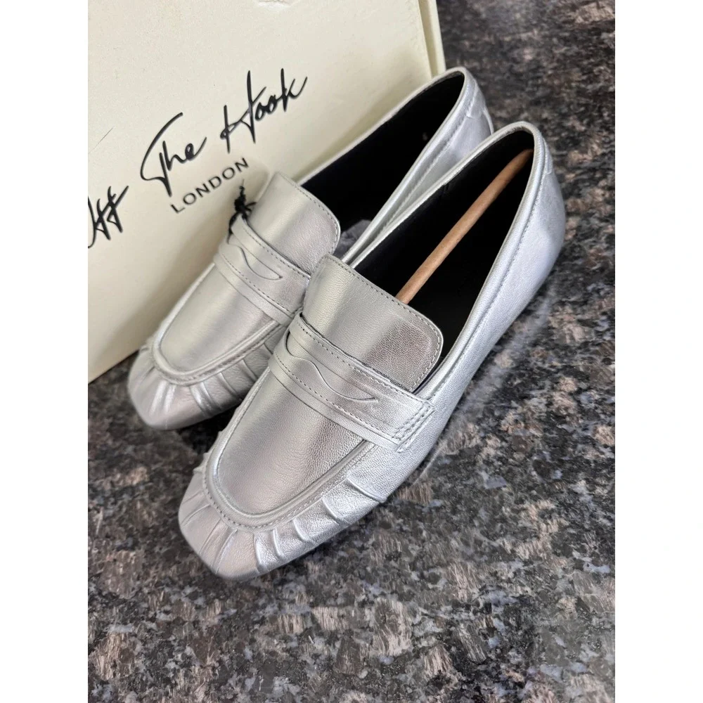 Off The Hook London‎ Charing Silver Metallic Penny Loafers Mens 8 LM13533/02